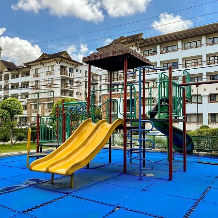 Modern 2Br Condo Near Sm With Free Parking Pool Wifi And Netflix Davao City Екстериор снимка