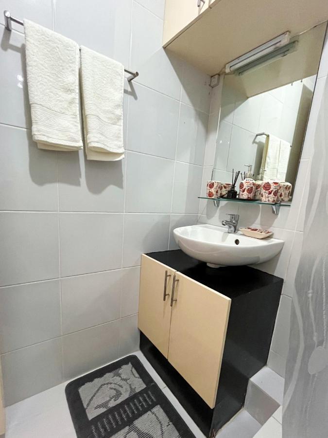 Modern 2Br Condo Near Sm With Free Parking Pool Wifi And Netflix Davao City Екстериор снимка
