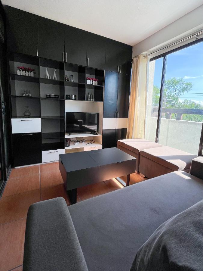 Modern 2Br Condo Near Sm With Free Parking Pool Wifi And Netflix Davao City Екстериор снимка